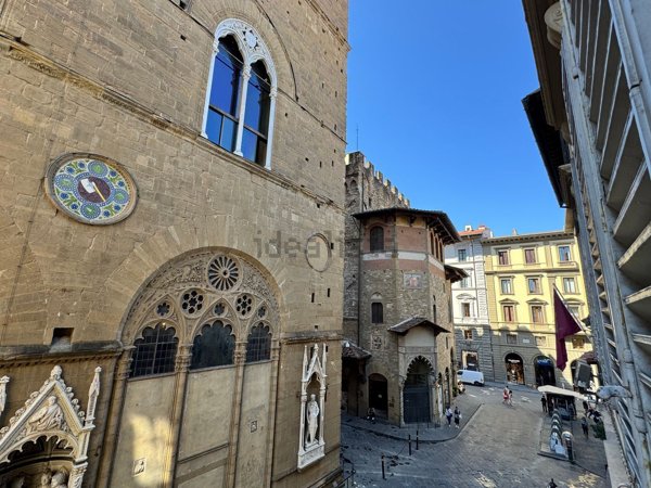appartamento in vendita a Firenze in zona Centro Santa Croce