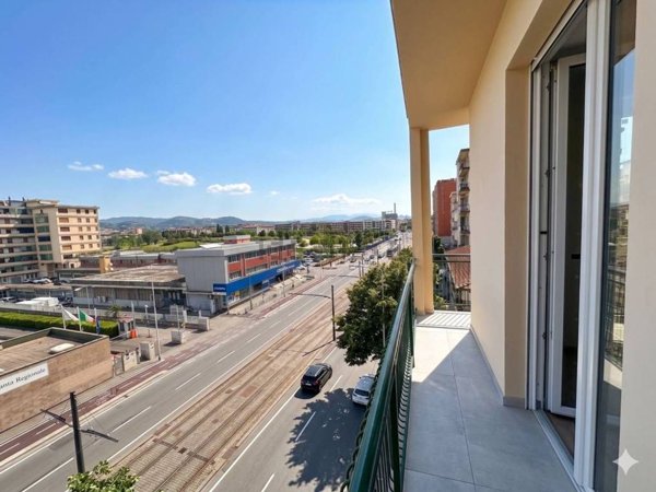 appartamento in vendita a Firenze in zona Novoli