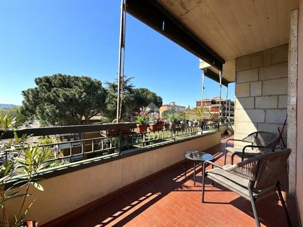 appartamento in vendita a Firenze in zona Coverciano