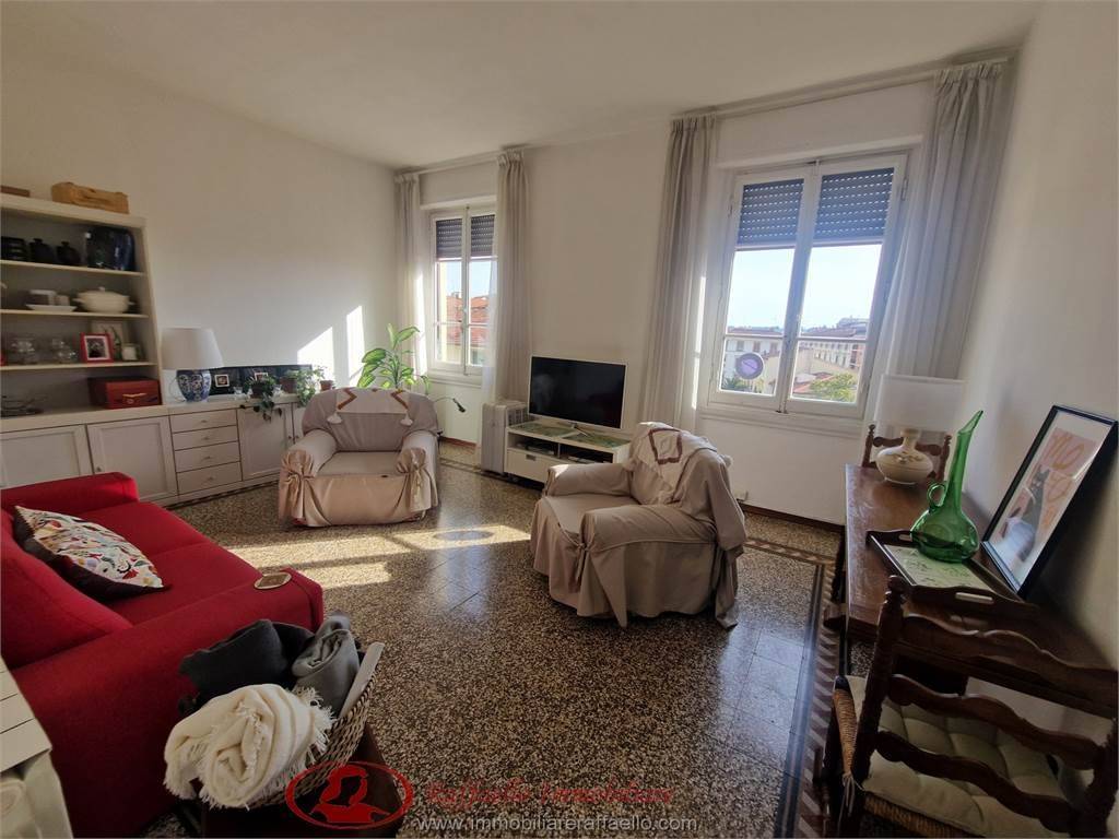 appartamento in vendita a Firenze in zona Campo di Marte