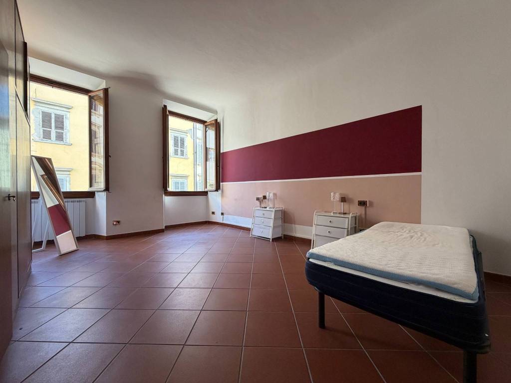 appartamento in vendita a Firenze in zona Ognissanti