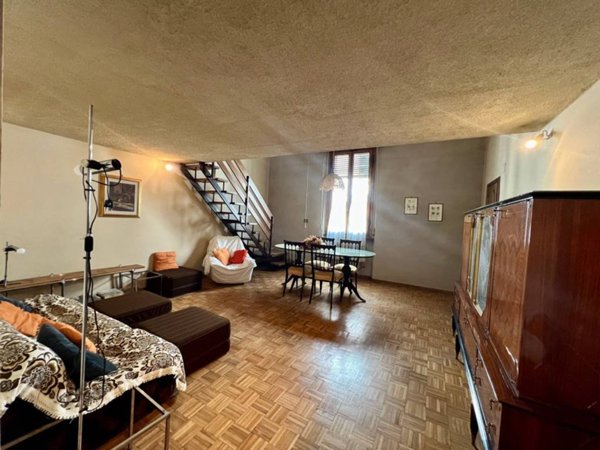 appartamento in vendita a Firenze in zona Campo di Marte