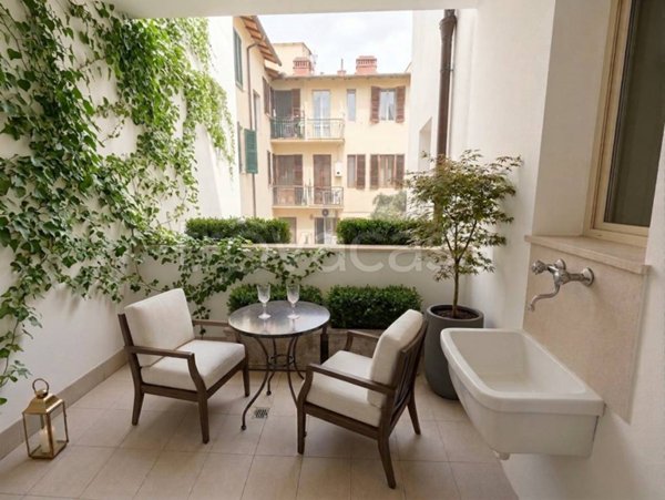 appartamento in vendita a Firenze in zona Centro Santa Maria Novella
