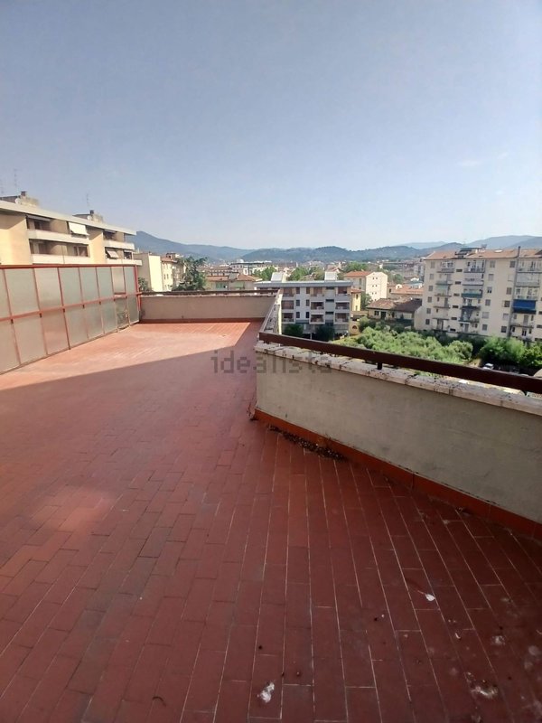 appartamento in vendita a Firenze in zona Rifredi