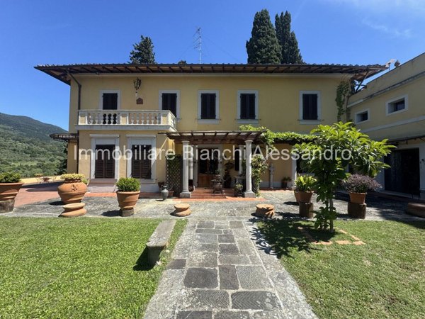 casa indipendente in vendita a Firenze in zona Serpiolle