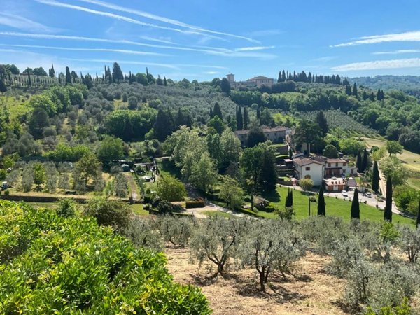 appartamento in vendita a Firenze in zona Galluzzo