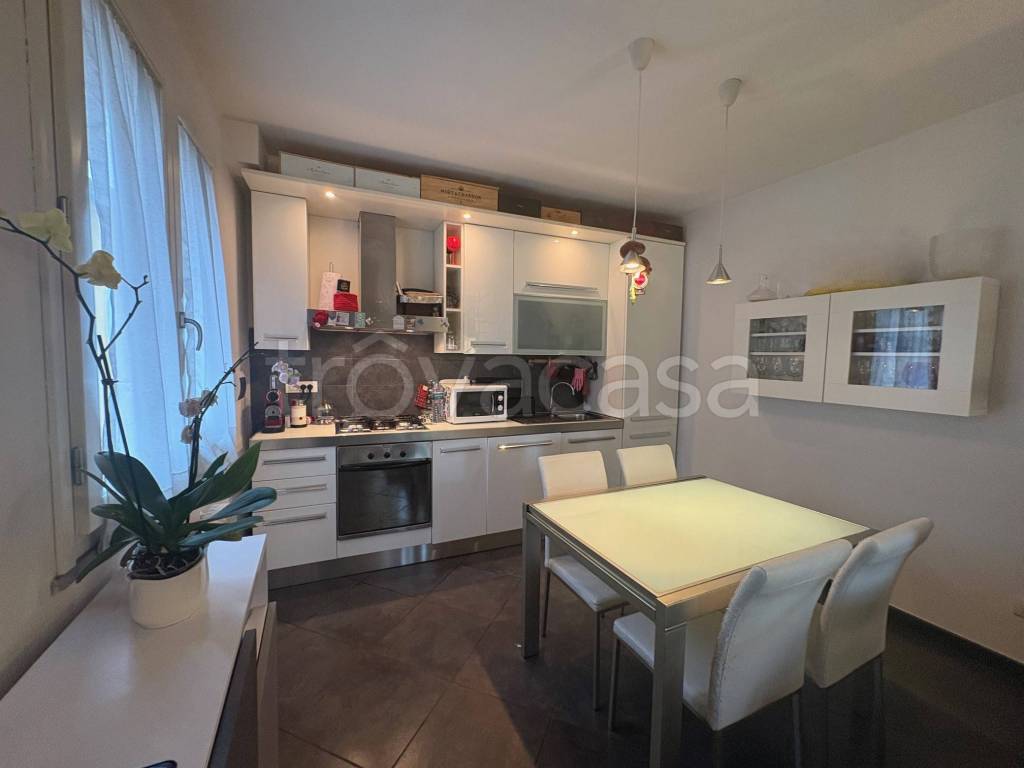 appartamento in vendita a Firenze in zona Rifredi