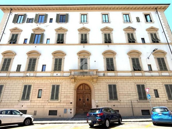 appartamento in vendita a Firenze in zona Statuto