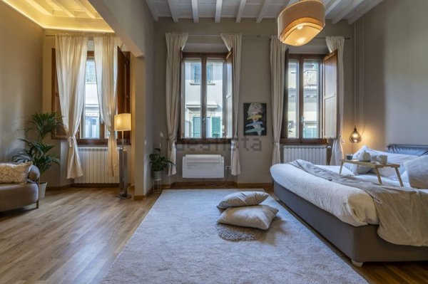appartamento in vendita a Firenze in zona Centro Santa Croce