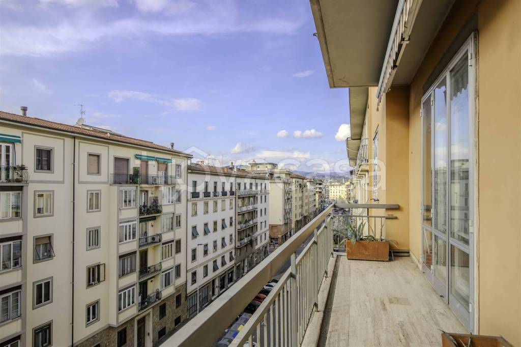 appartamento in vendita a Firenze in zona Bellariva