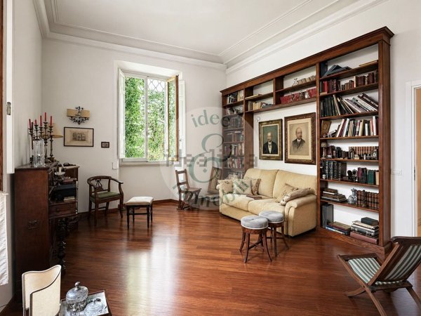 appartamento in vendita a Firenze in zona Centro Santa Croce