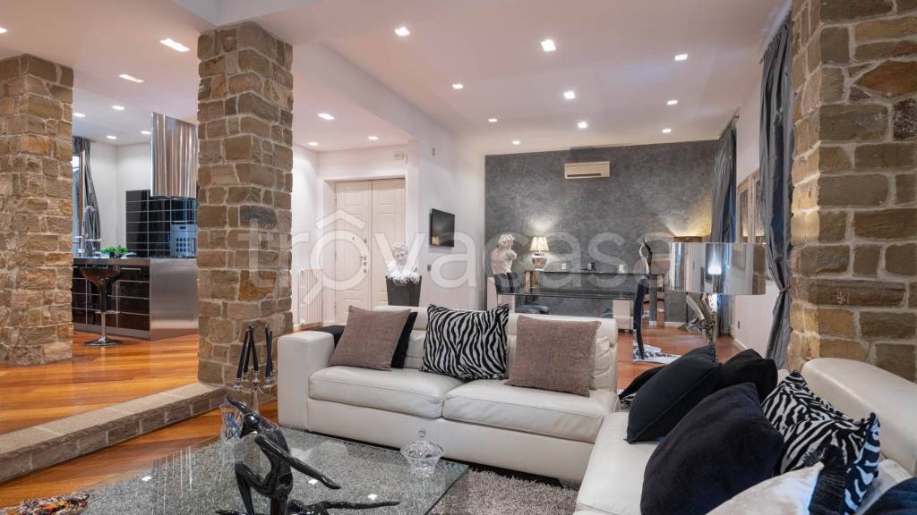 appartamento in vendita a Firenze in zona Romito