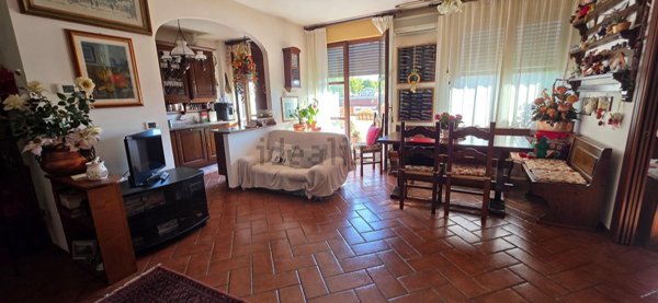 appartamento in vendita a Firenze in zona Brozzi