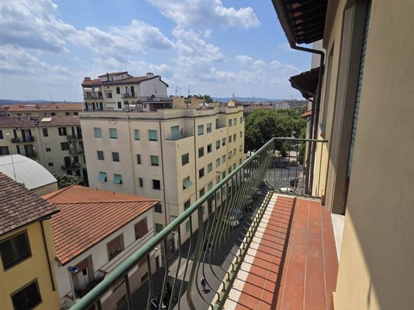 appartamento in vendita a Firenze in zona Statuto