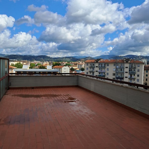 appartamento in vendita a Firenze in zona Statuto