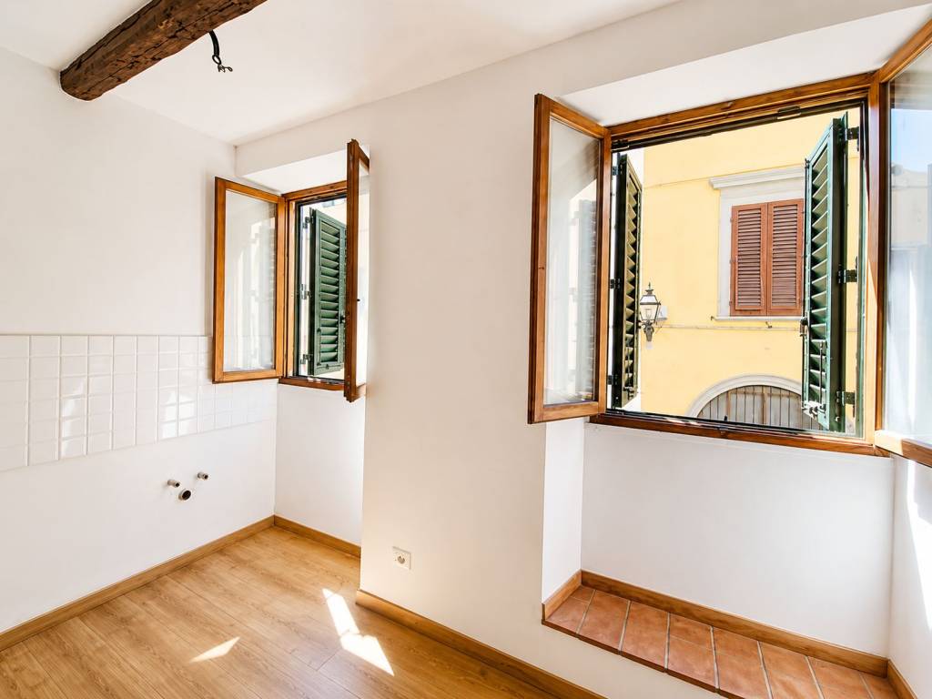appartamento in vendita a Firenze in zona Centro Santa Croce