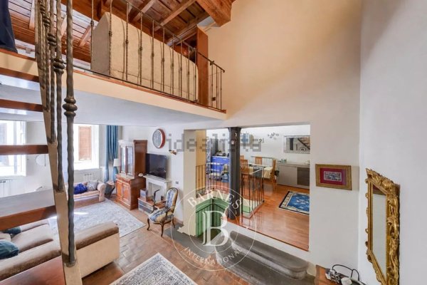 appartamento in vendita a Firenze in zona Centro Santa Croce