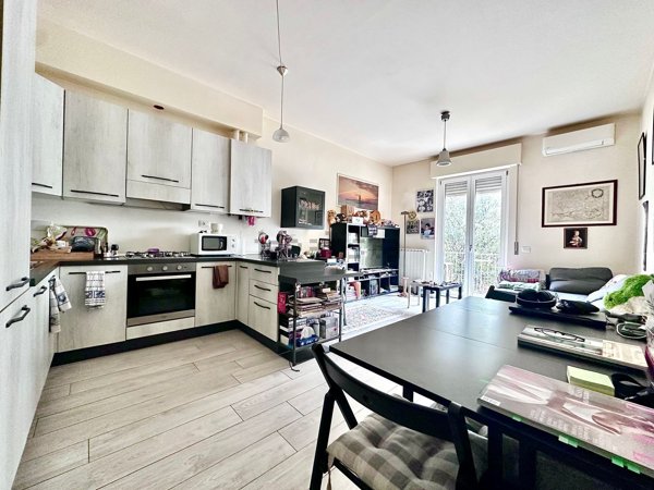 appartamento in vendita a Firenze in zona Campo di Marte