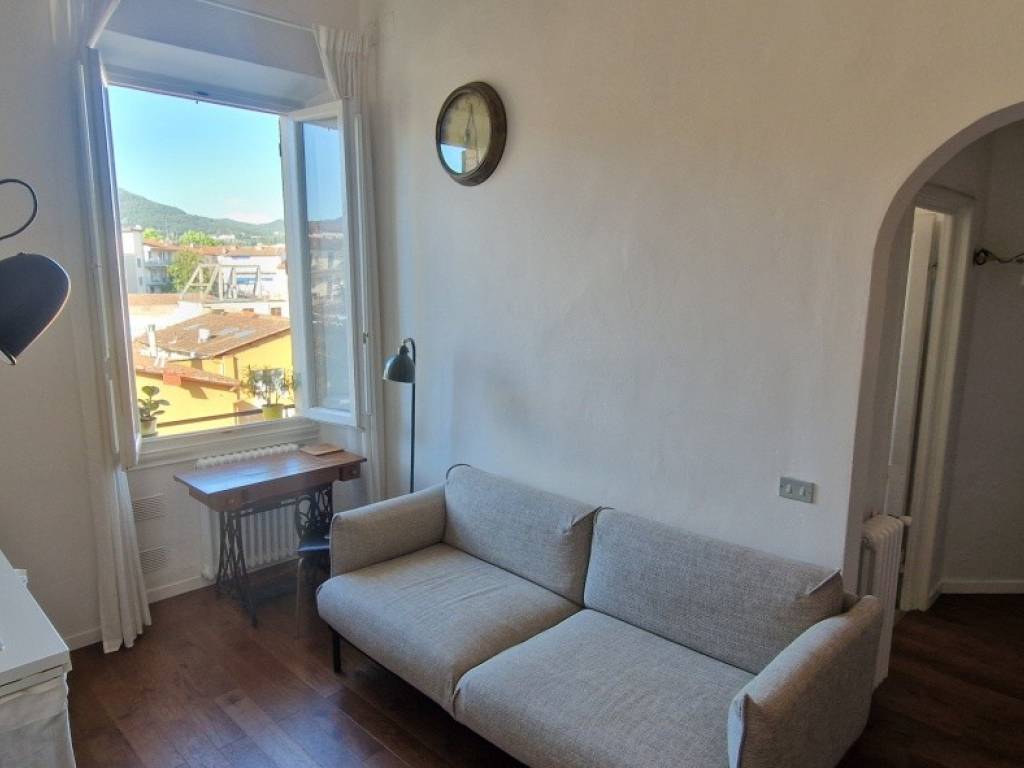 appartamento in vendita a Firenze in zona Campo di Marte