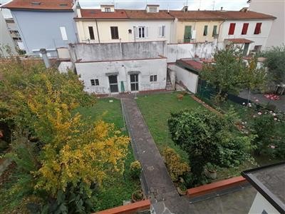 casa indipendente in vendita a Firenze in zona Centro Storico