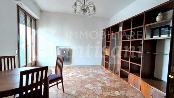 appartamento in vendita a Firenze in zona Campo di Marte