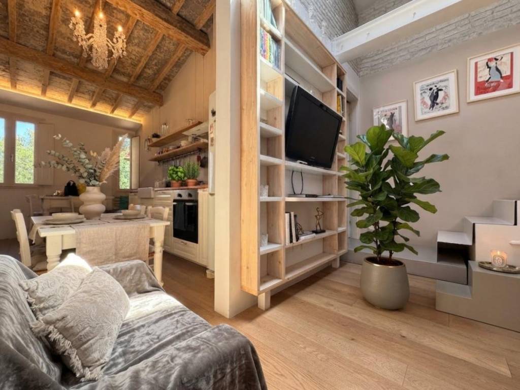 appartamento in vendita a Firenze in zona Ognissanti