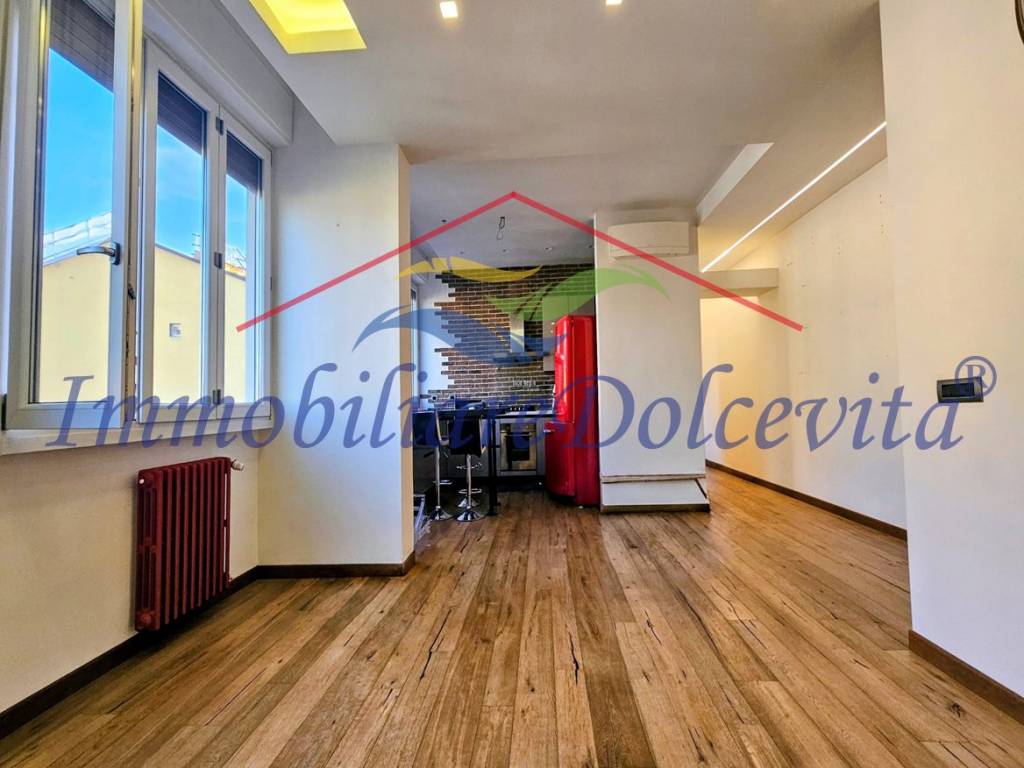 appartamento in vendita a Firenze in zona Campo di Marte