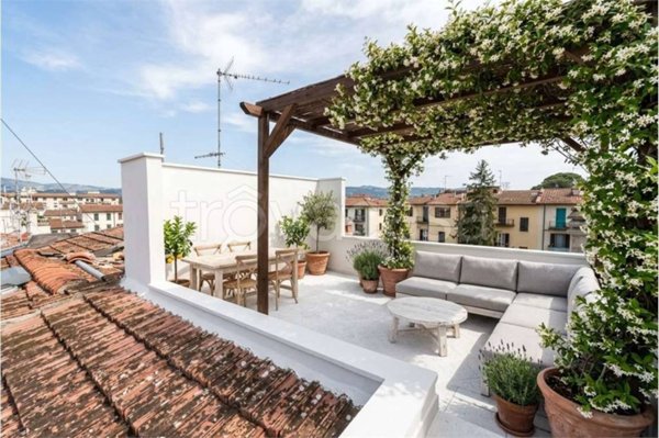 appartamento in vendita a Firenze in zona Ponte a Ema