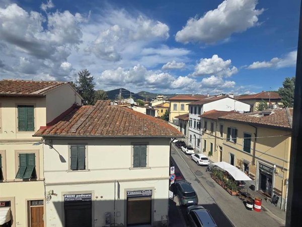appartamento in vendita a Firenze in zona Campo di Marte