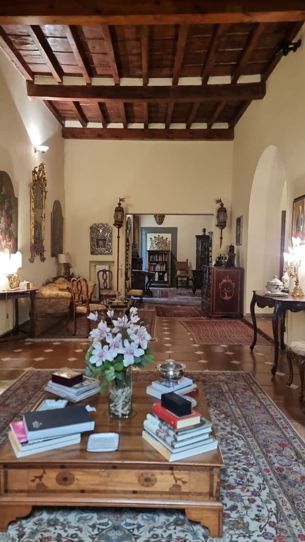 appartamento in vendita a Firenze in zona Centro Santa Maria Novella