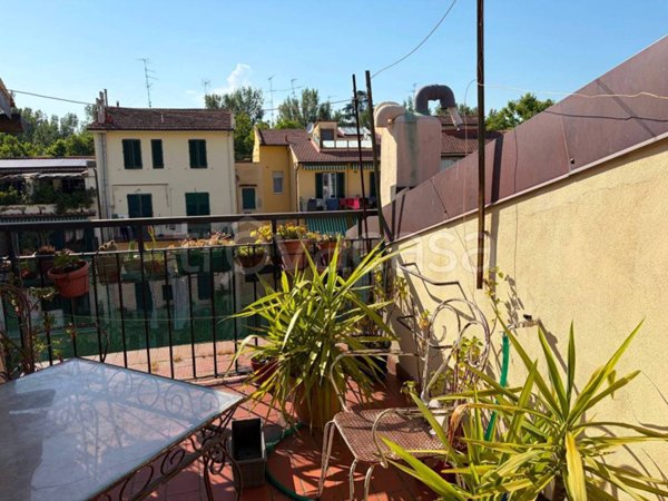 appartamento in vendita a Firenze in zona Campo di Marte