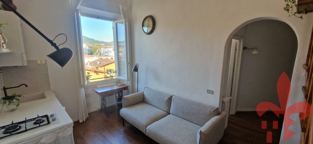 appartamento in vendita a Firenze in zona Campo di Marte