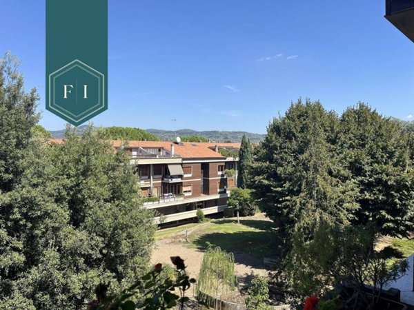 appartamento in vendita a Firenze in zona Badia a Ripoli