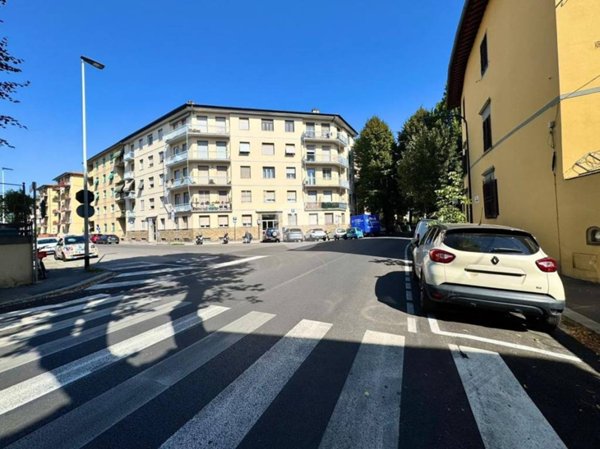 appartamento in vendita a Firenze in zona Soffiano