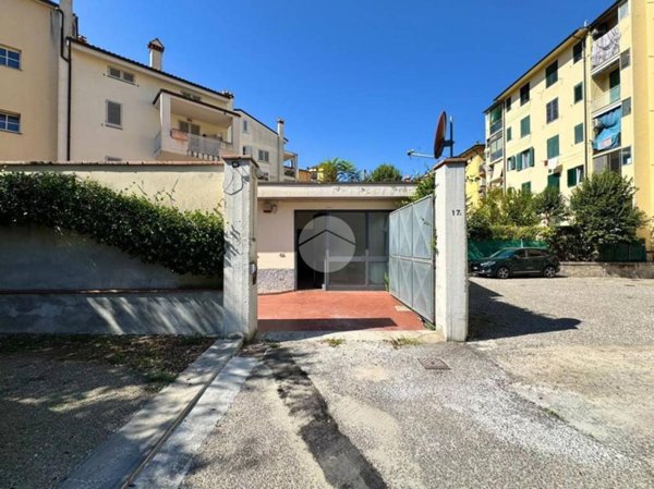 appartamento in vendita a Firenze in zona Soffiano