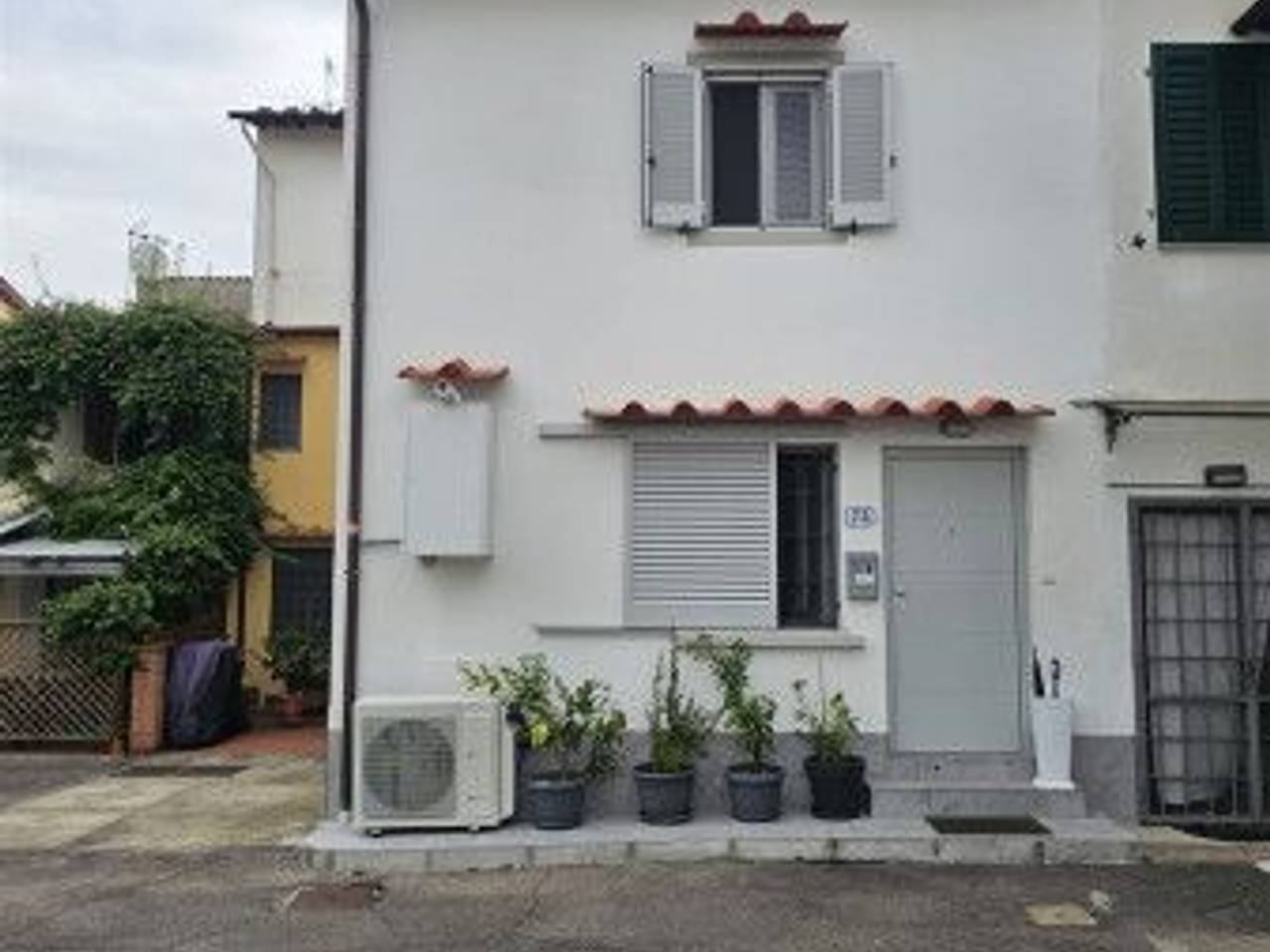 casa indipendente in vendita a Firenze in zona Brozzi