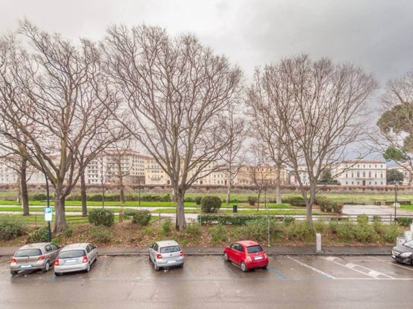 casa indipendente in vendita a Firenze in zona Centro San Frediano
