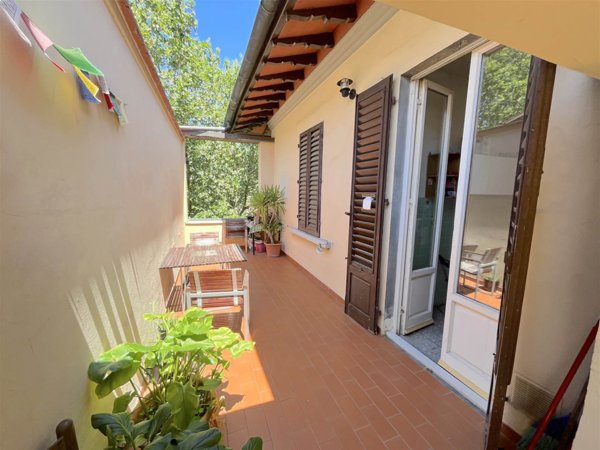appartamento in vendita a Firenze in zona Campo di Marte