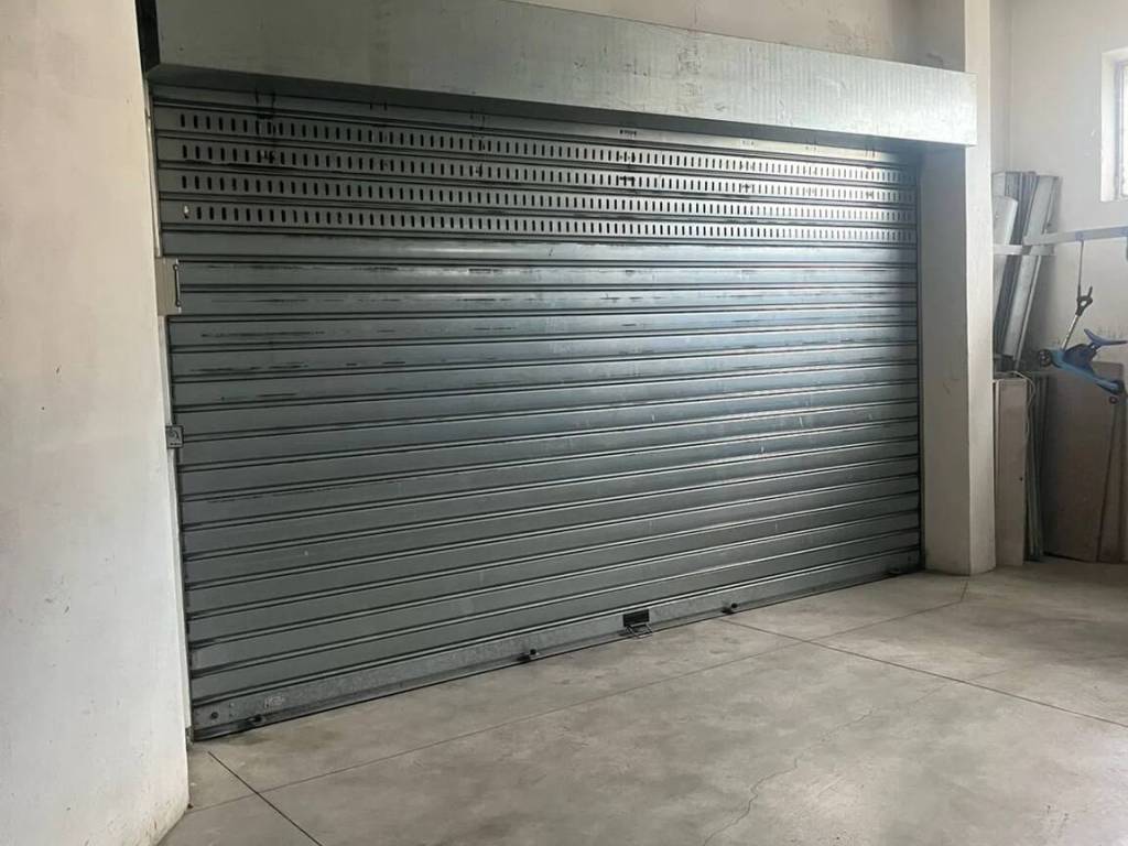 box auto in vendita a Firenze in zona Soffiano