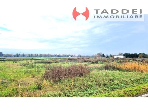 terreno agricolo in vendita a Firenze in zona Ugnano