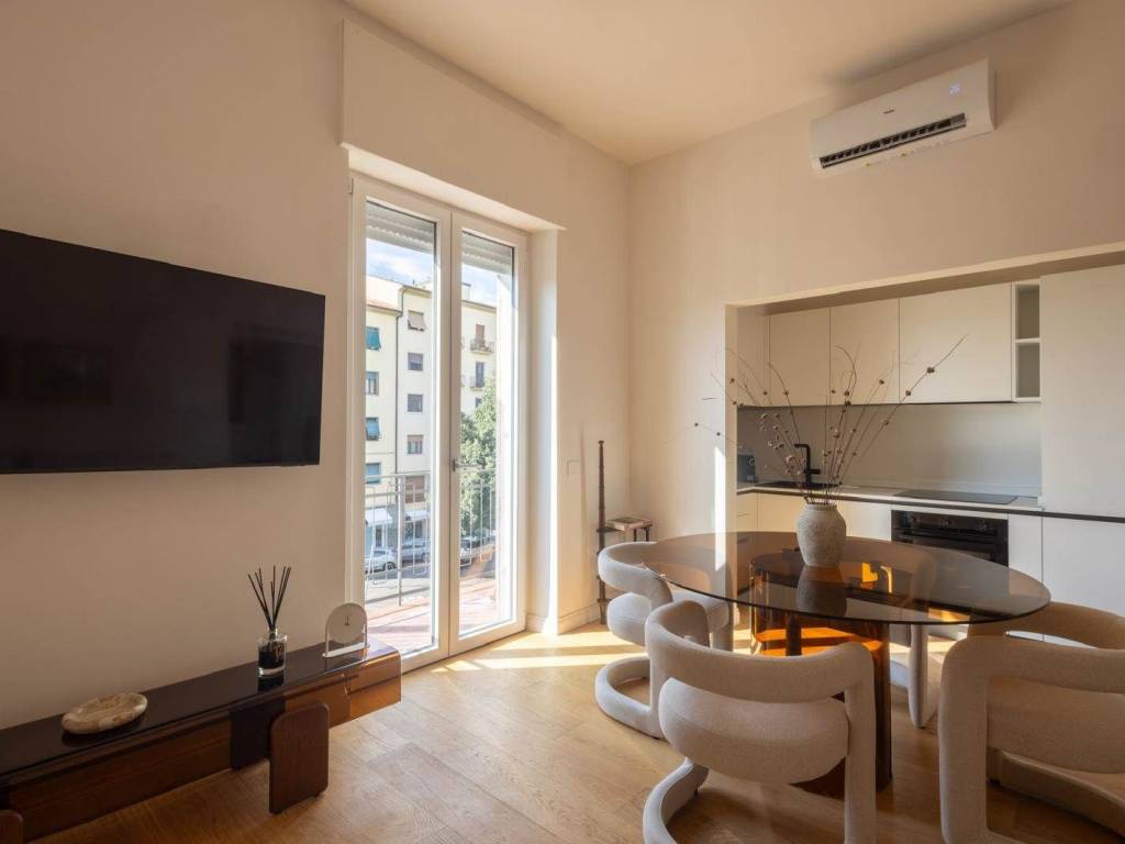 appartamento in vendita a Firenze in zona Campo di Marte