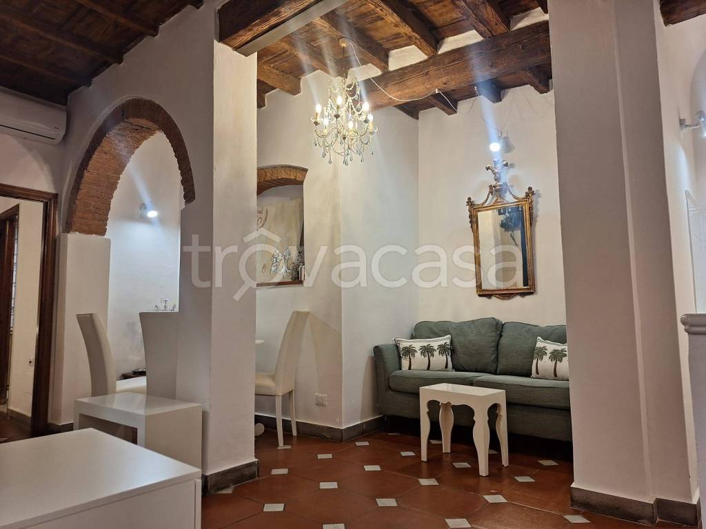 appartamento in vendita a Firenze in zona Centro Santa Croce