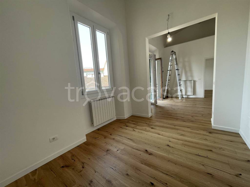 appartamento in vendita a Firenze in zona Le Cure