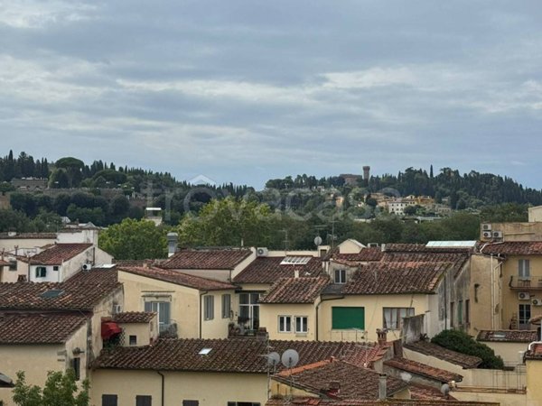 appartamento in vendita a Firenze in zona Centro Santa Croce