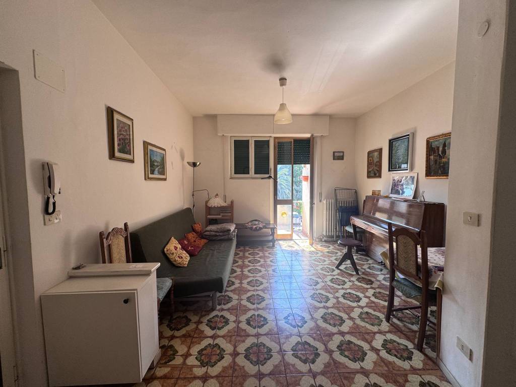 appartamento in vendita a Firenze in zona Isolotto