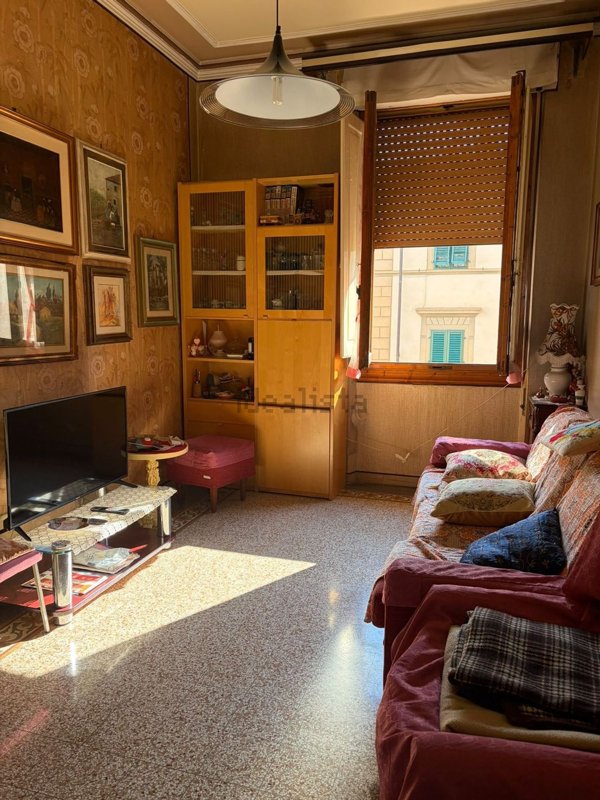 appartamento in vendita a Firenze in zona Campo di Marte