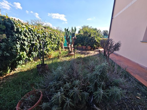 appartamento in vendita a Firenze in zona Brozzi