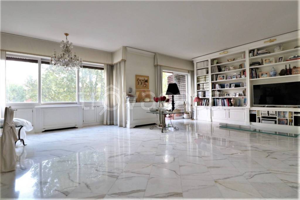 appartamento in vendita a Firenze in zona Statuto