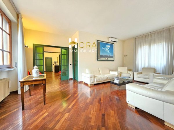 appartamento in vendita a Firenze in zona Centro Santa Maria Novella