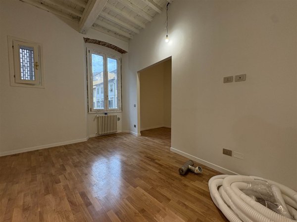 appartamento in vendita a Firenze in zona Centro Santa Maria Novella